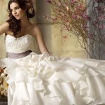 Get Intrigued With A Line Wedding Dresses