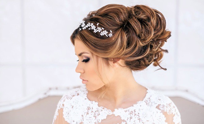 Wedding Updos are Beautiful Hairstyle for Classy Women