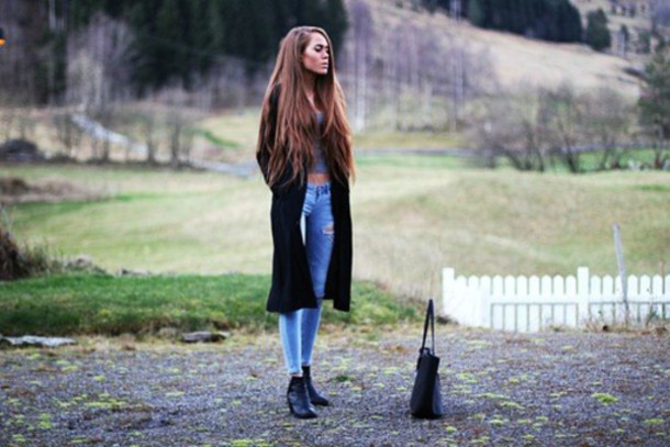 Gorgeous Looking Skinny Jeans with Boots