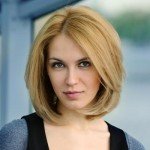 Mesmerizing Medium Haircuts to Look Charming