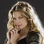 Gorgeous Looking Long Hairstyles for Older Women