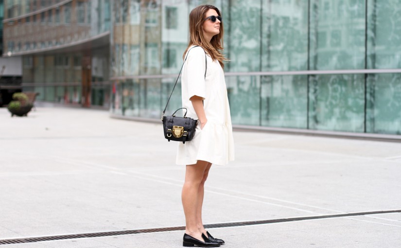 Classy And Stylish Work Outfits With Flats