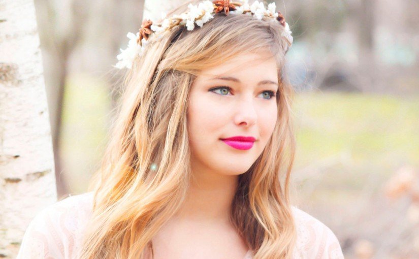 Splendid And Superlative Headband Hairstyles