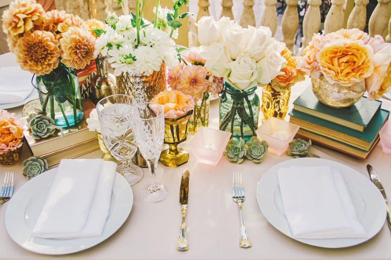 25 Vintage Wedding Ideas In Classic Styles